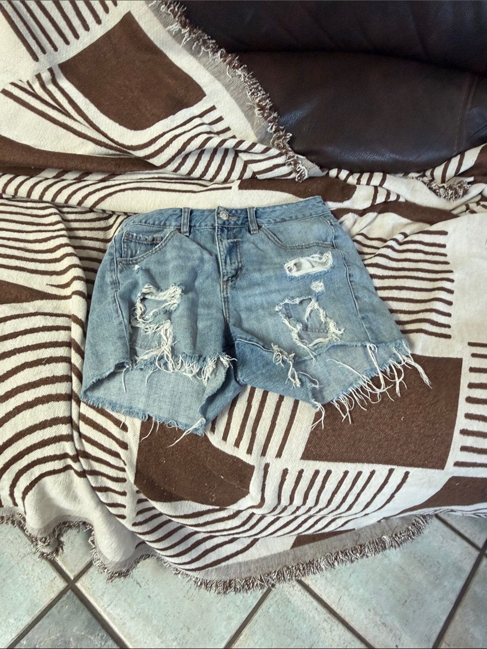 Garage Distressed Light Blue Denim Cutoff Shorts